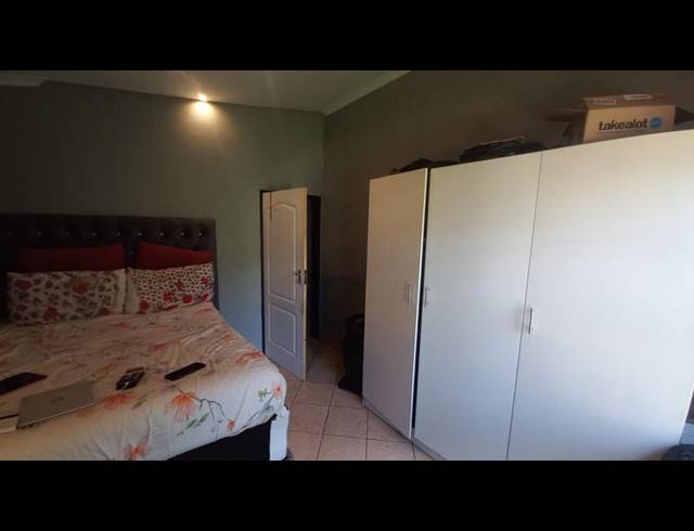 2 BEDROOM PROPERTY TO RENT IN CLAREMONT